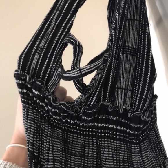 URBAN OUTFITTERS BLACK AND WHITE ROMPER - Picture 4 of 4